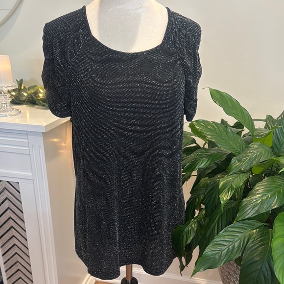 Tommy Hilfiger Black Sparkle Short Sleeve Top NWOT - Picture 1 of 4